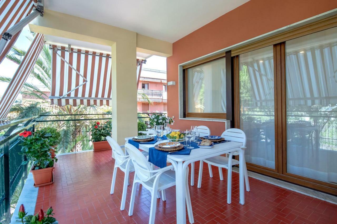 Solymar Apartments Sorrent Exterior foto